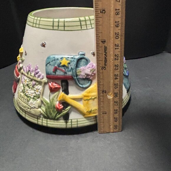 Yankee Candle Birdhouse Garden Bee Ceramic Candle Shade & Plate Holder - Picture 7 of 11